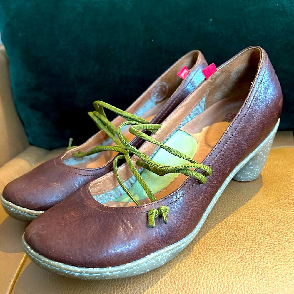 Camper Peu Nara Mary Jane shoes heels pumps lime green elastic details 41 10